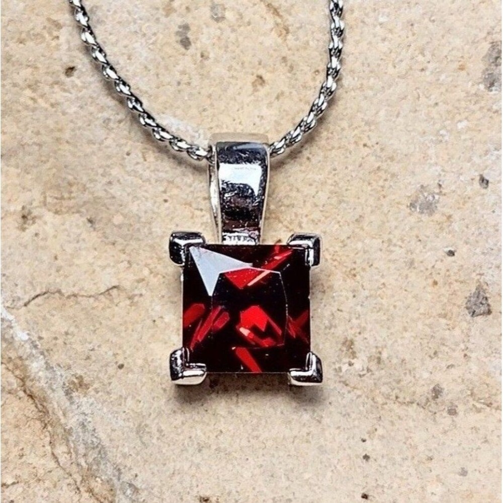 Sterling Silver Princess Cut Garnet Pendant Necklace